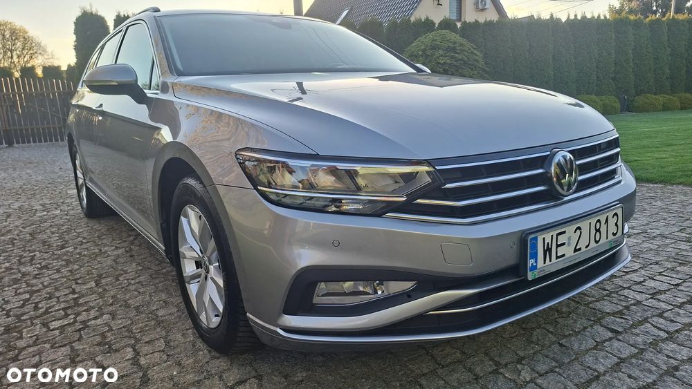 Volkswagen Passat 2.0 TDI EVO Business DSG - 1