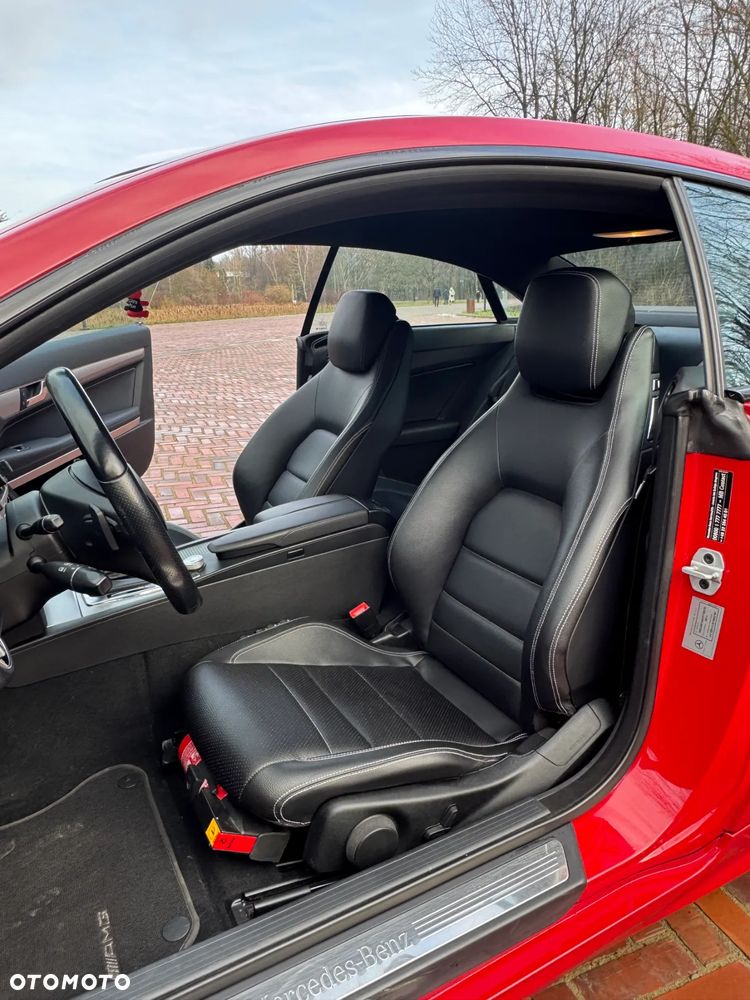 Mercedes-Benz Klasa E - 6