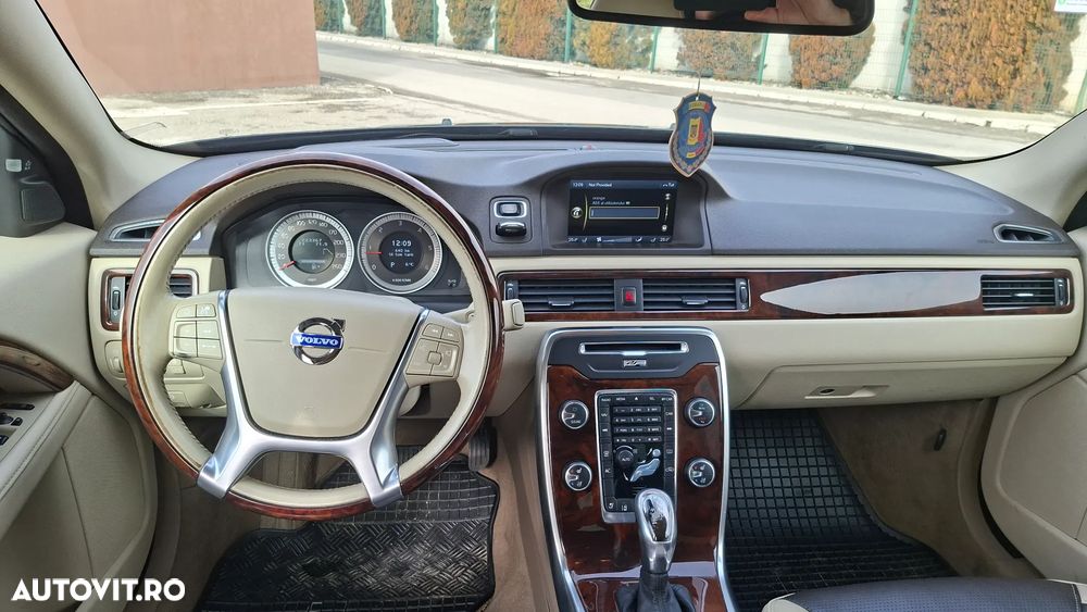 Volvo S80 - 1