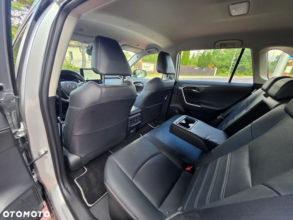 Toyota RAV4 2.5 Hybrid Executive 4x4 - 26