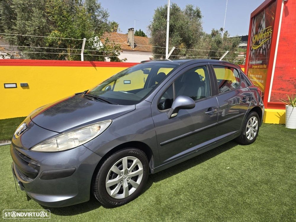Peugeot 207 1.4 16V Trendy - 2