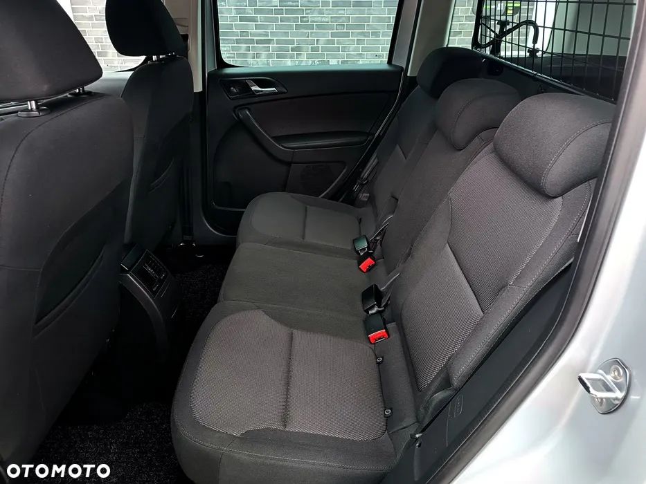 Skoda Yeti 1.2 TSI 4x2 Elegance DSG - 24