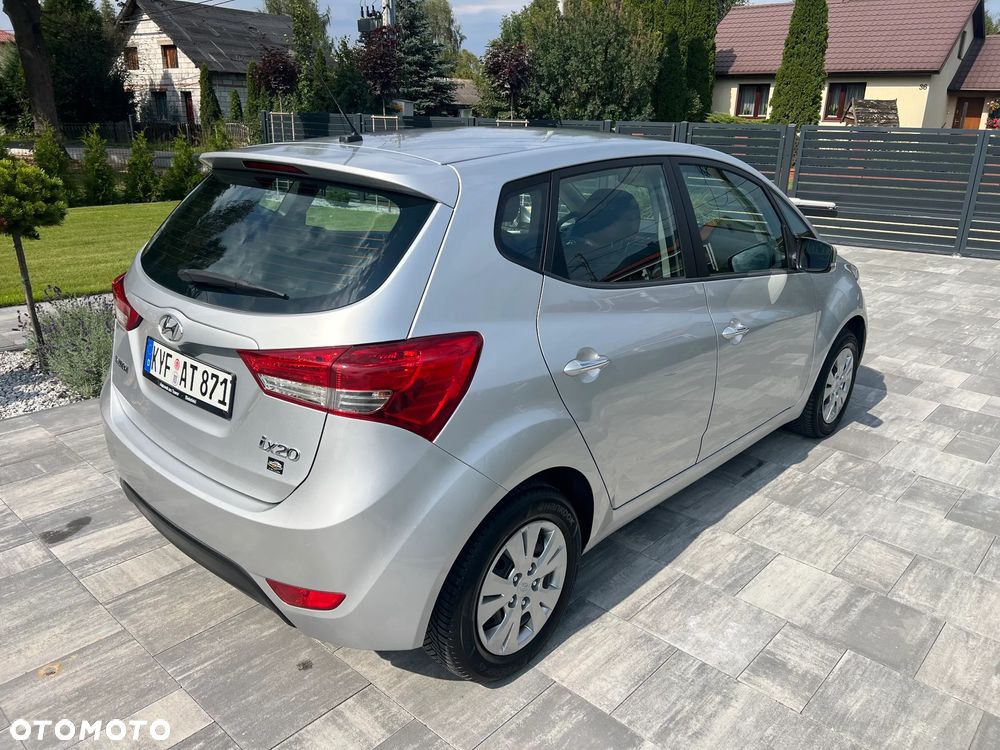 Hyundai ix20 1.4 UEFA EURO 2012 Edition - 19
