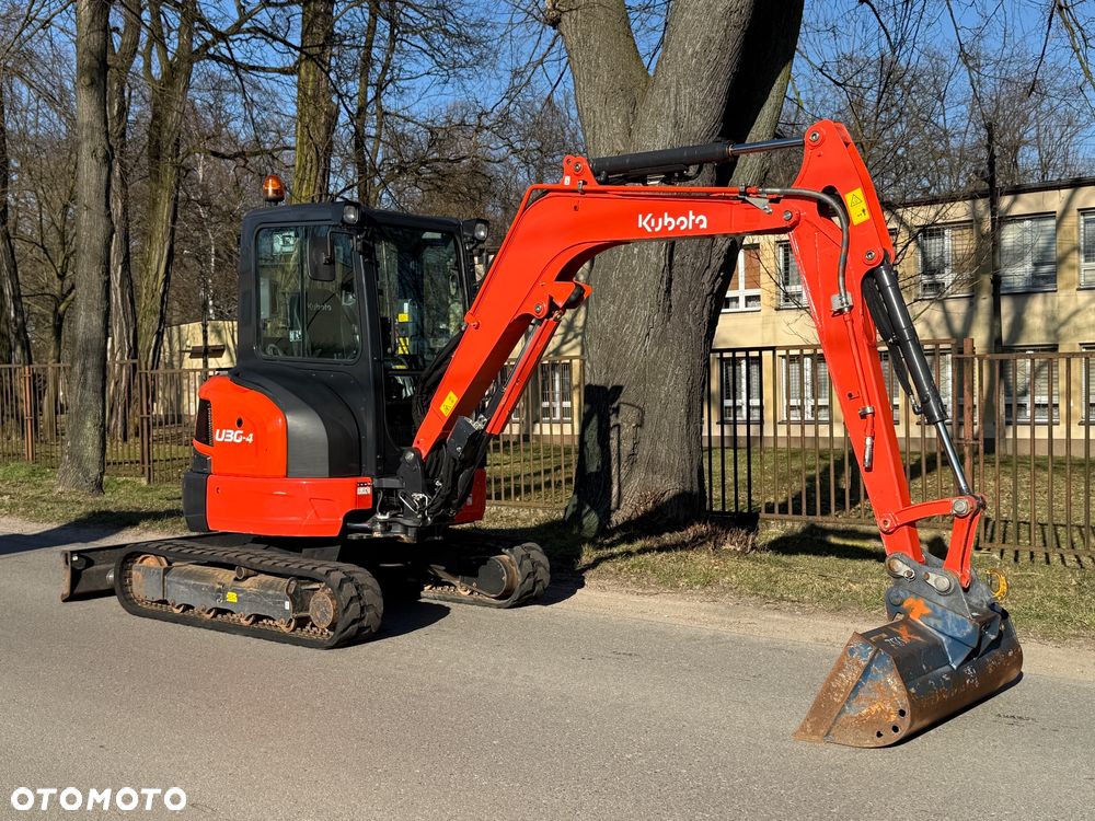Kubota Minikoparka U36-4