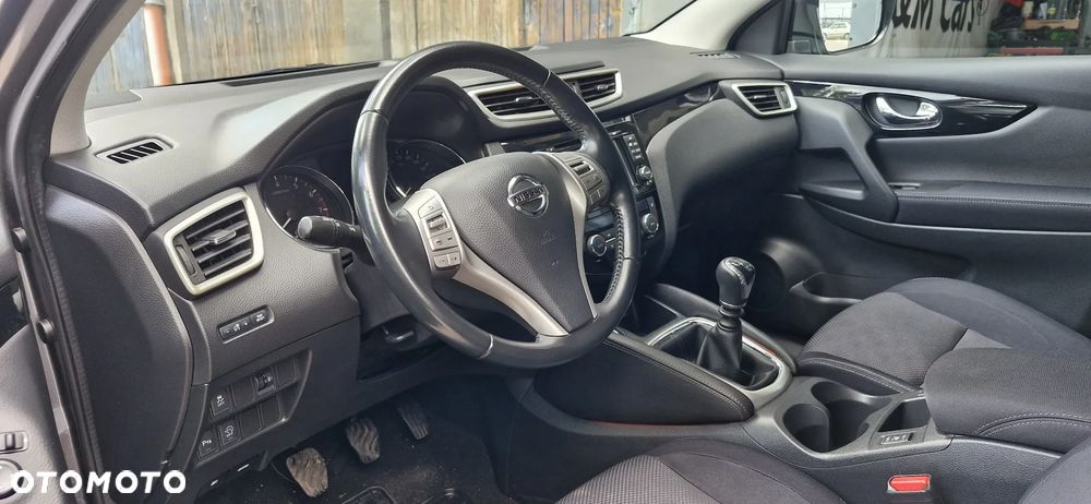Nissan Qashqai 1.2 DIG-T Tekna - 26
