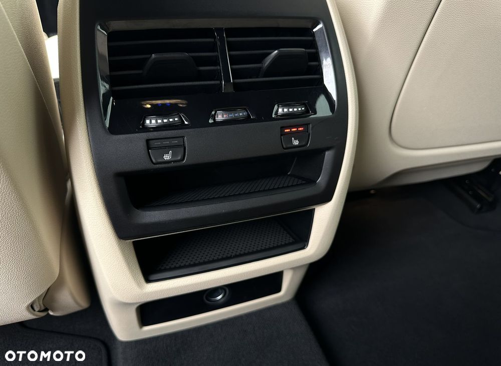 BMW X5 xDrive25d - 22