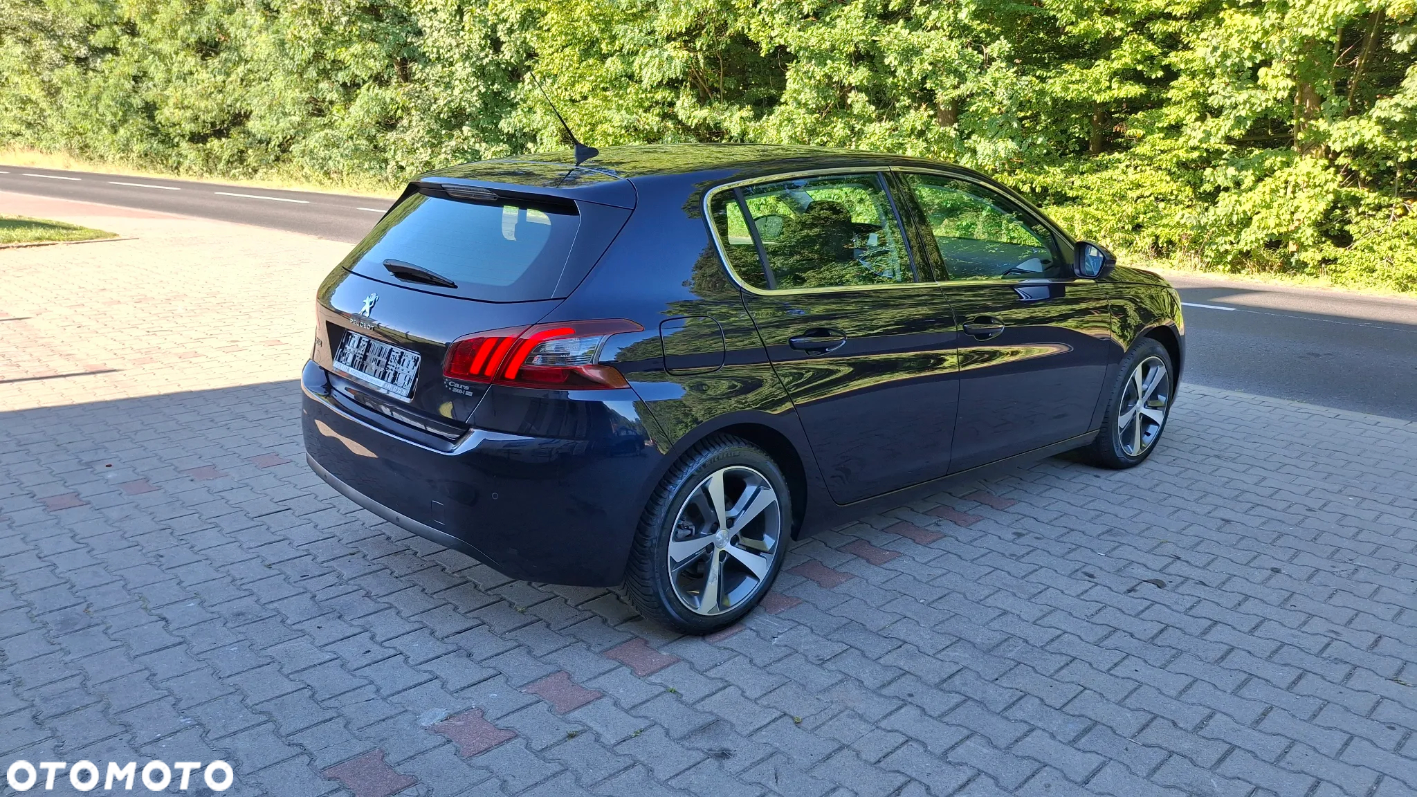 Peugeot 308 1.5 BlueHDi Allure Pack S&S EAT8 - 14