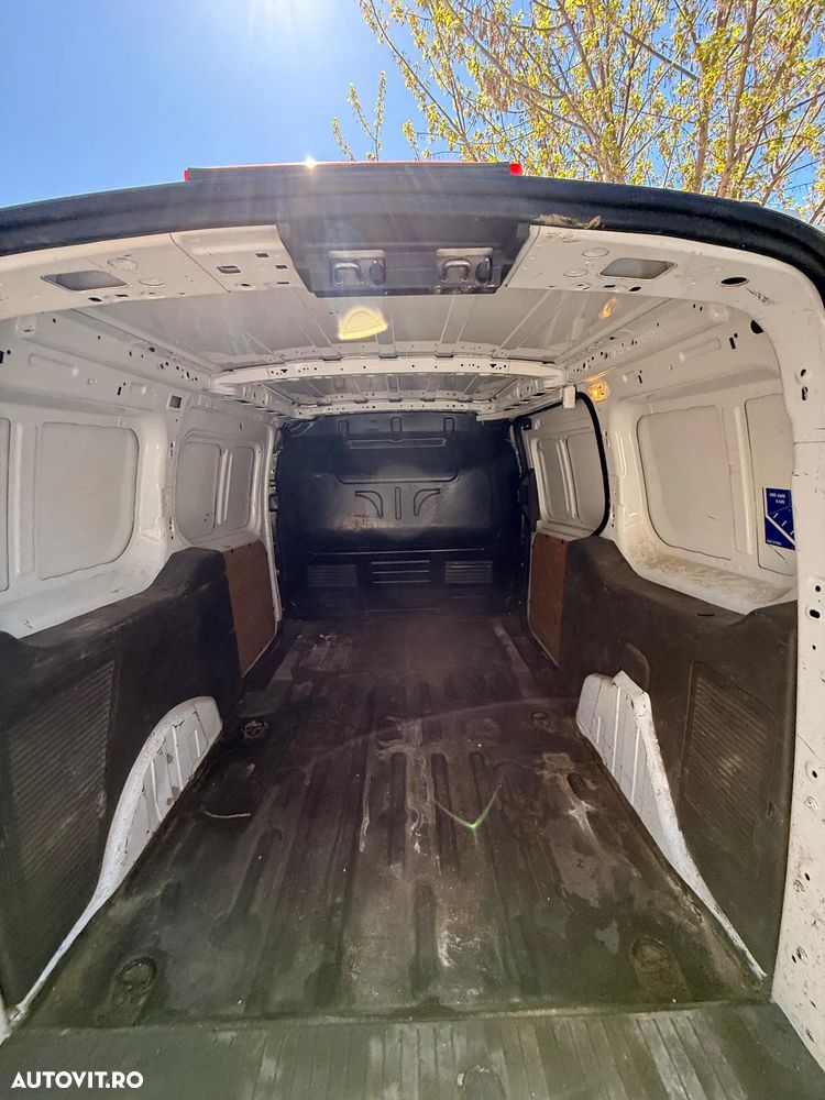 Ford Transit Connect - 5