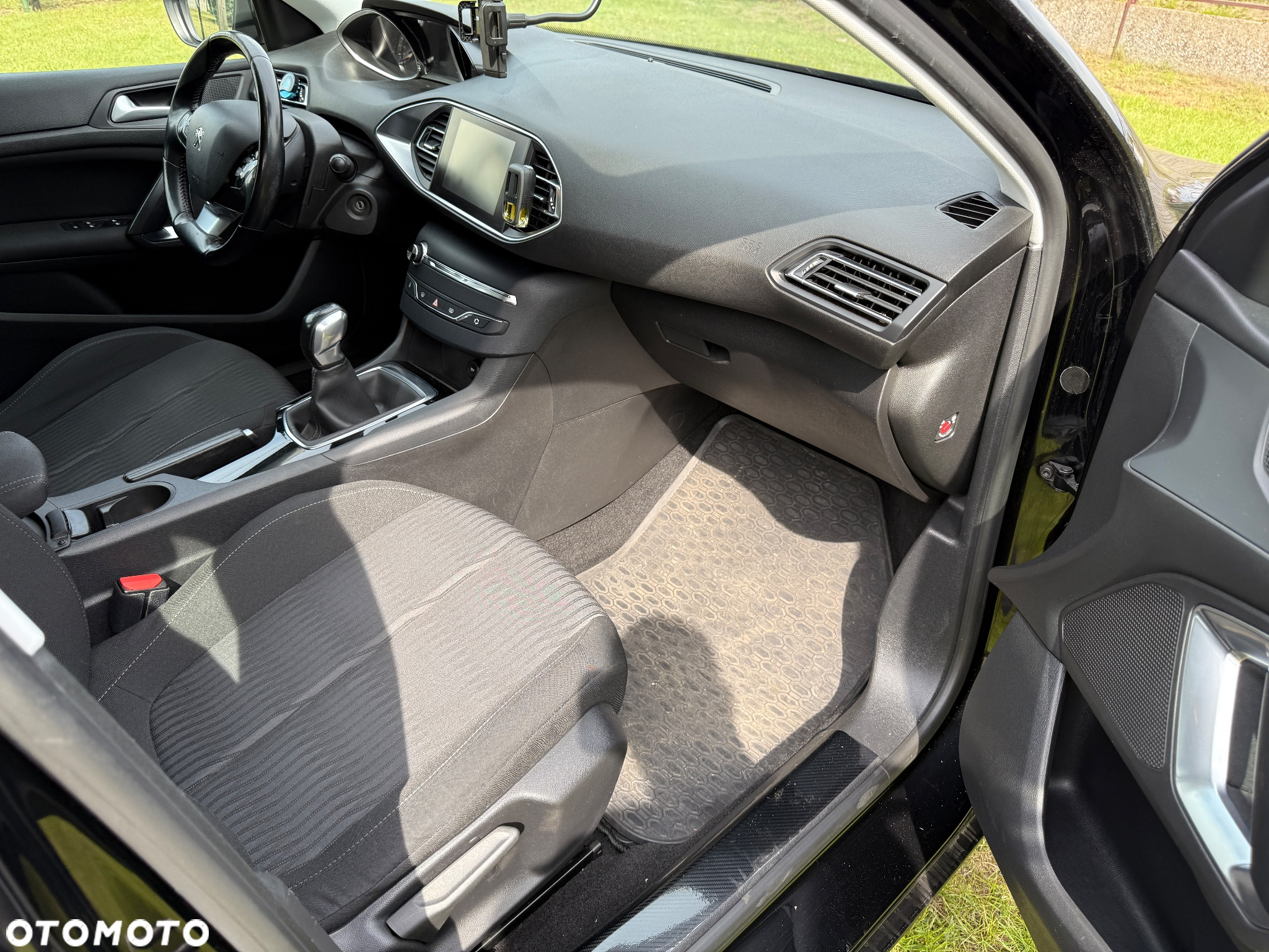 Peugeot 308 SW BlueHDi 100 Stop & Start Access - 12