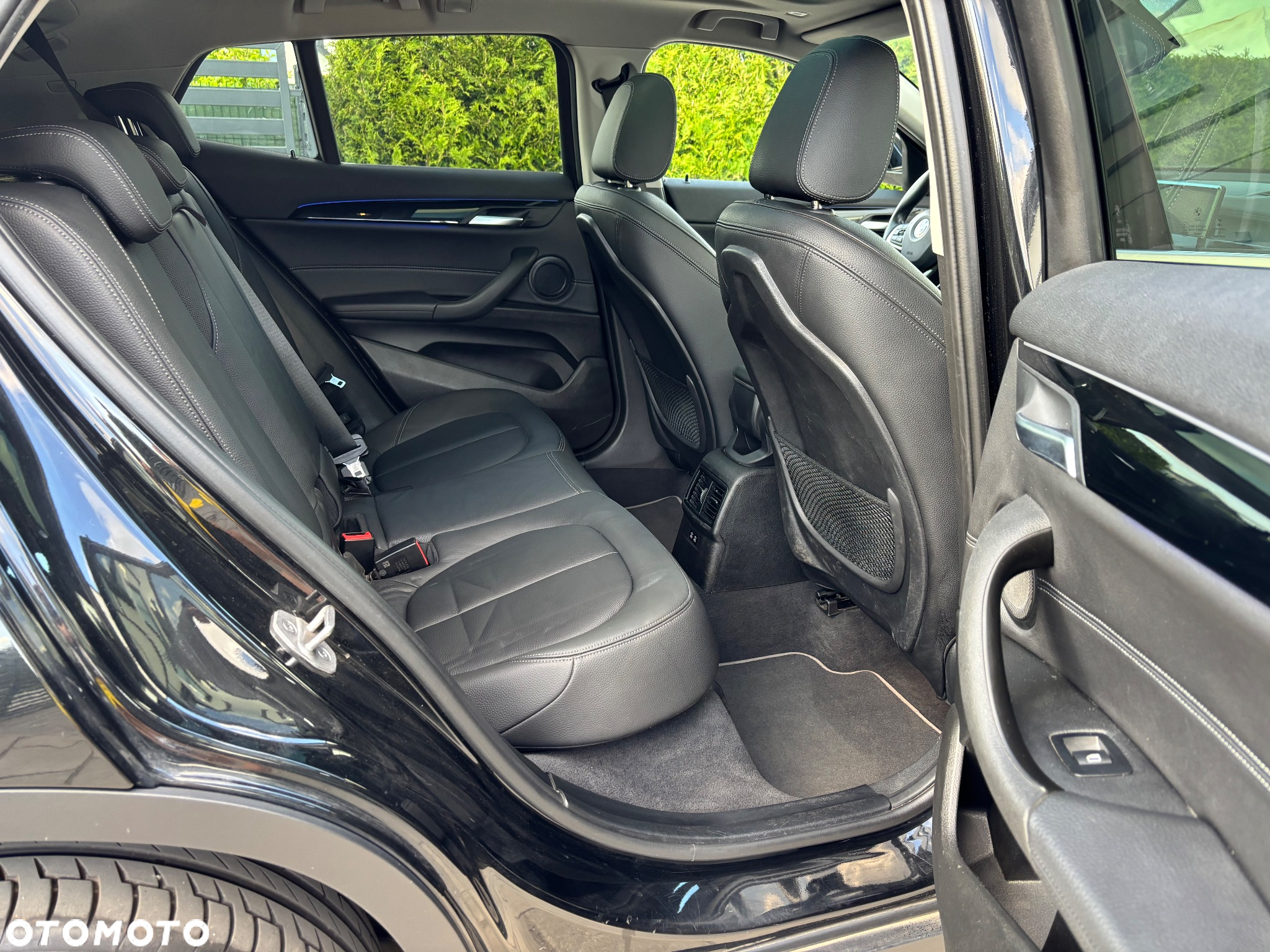 BMW X2 sDrive18d Edition GoldPlay - 36