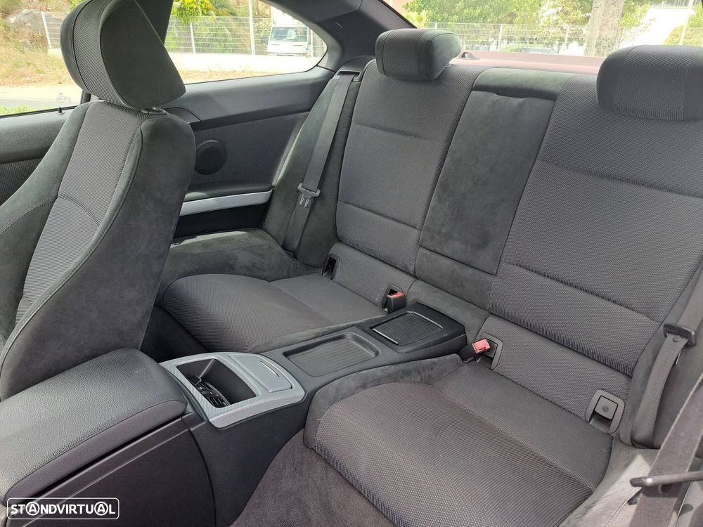 BMW 320 d Coupe - 9