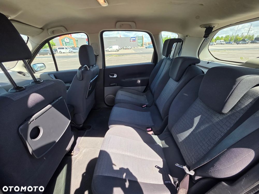 Renault Scenic 1.5 dCi Alize - 17