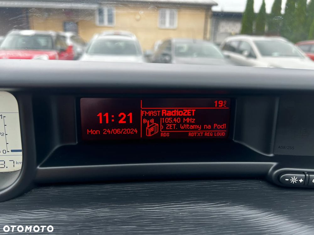 Citroën C3 Picasso 1.6 HDi Attraction - 16