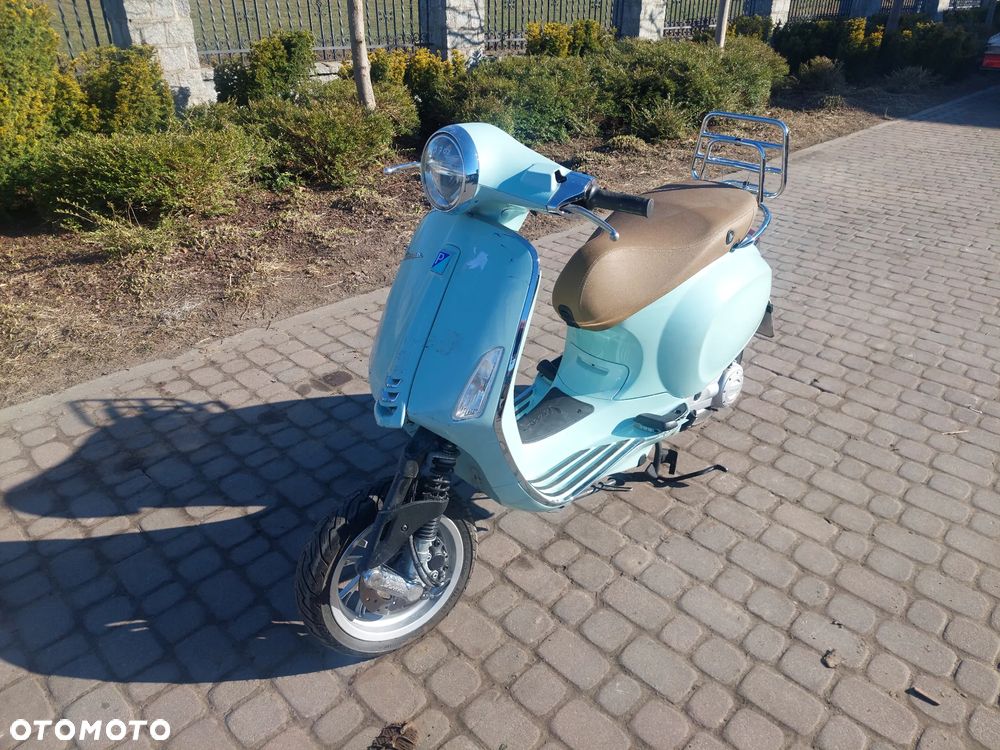 Piaggio Vespa - 1