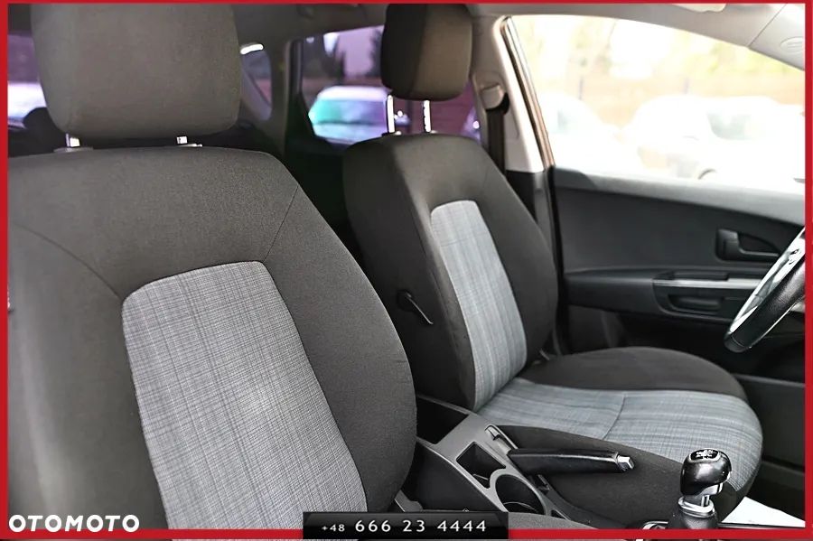 Kia Ceed 1.4 CVVT LX - 22