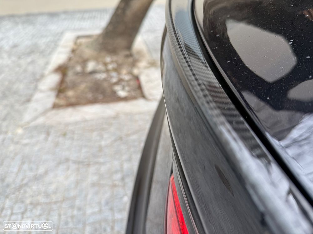 Bentley Continental V8 S - 16