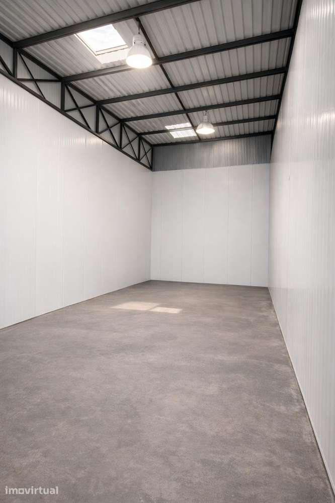 Arrecadações / Arrumos 50m2 VCI - Grande imagem: 5/13