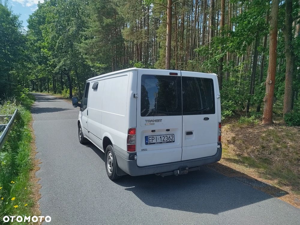 Ford Transit - 6