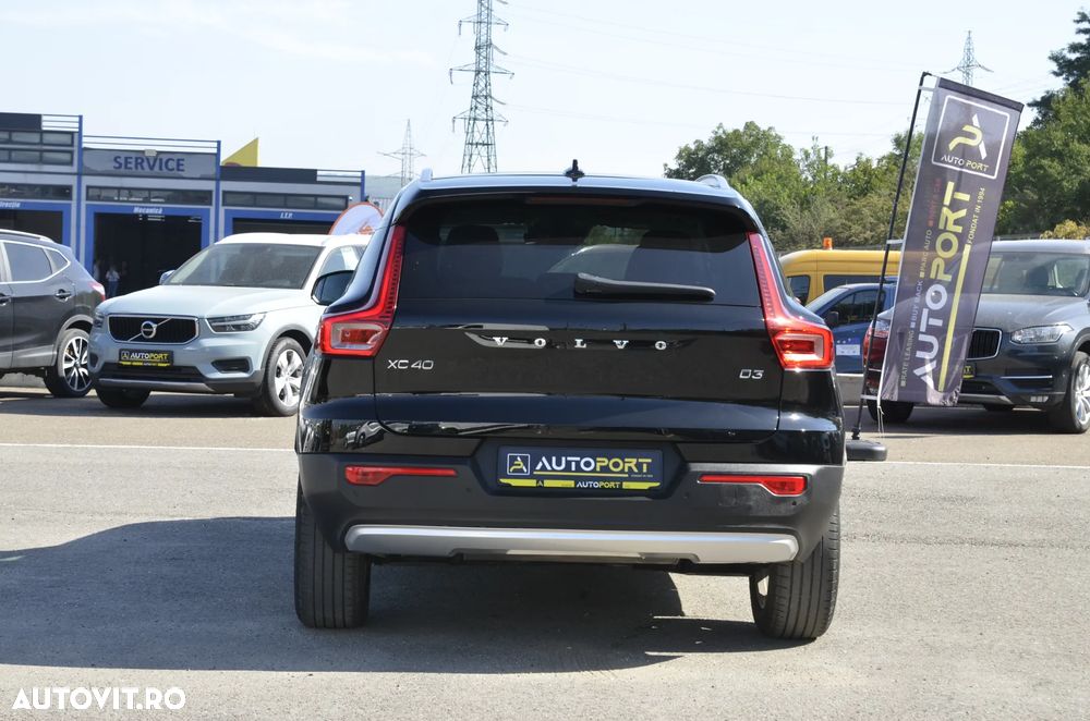 Volvo XC 40 D3 Momentum - 11