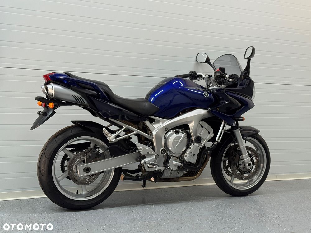 Yamaha FZ6 - 4