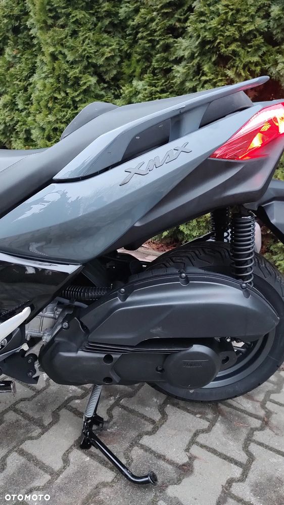 Yamaha X-max - 7