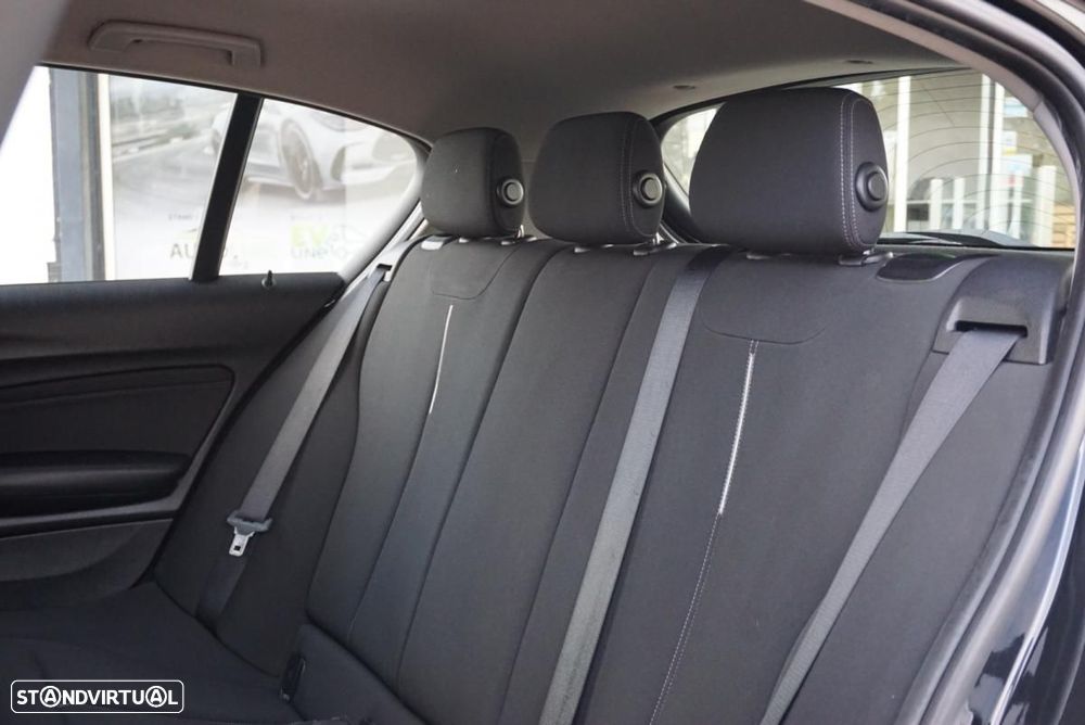 BMW 116 d EDynamics Line Sport - 26