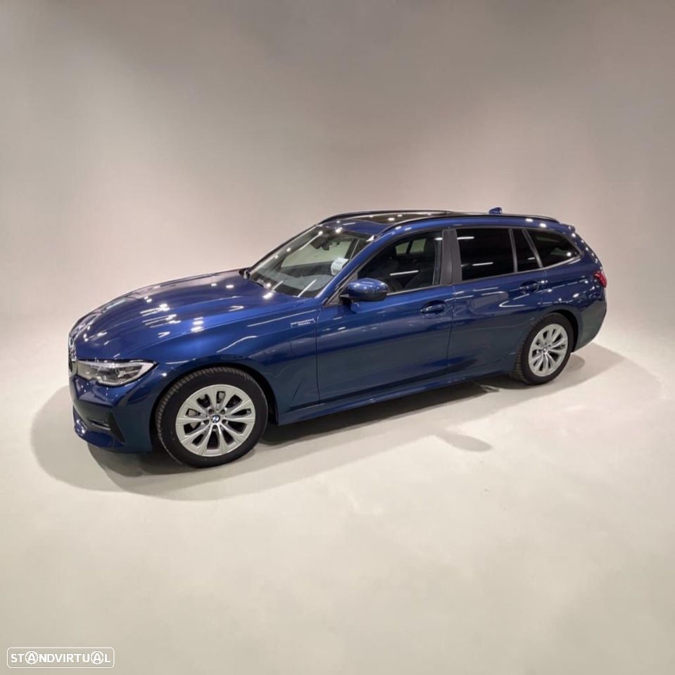 BMW 316 d Line Luxury Auto - 1