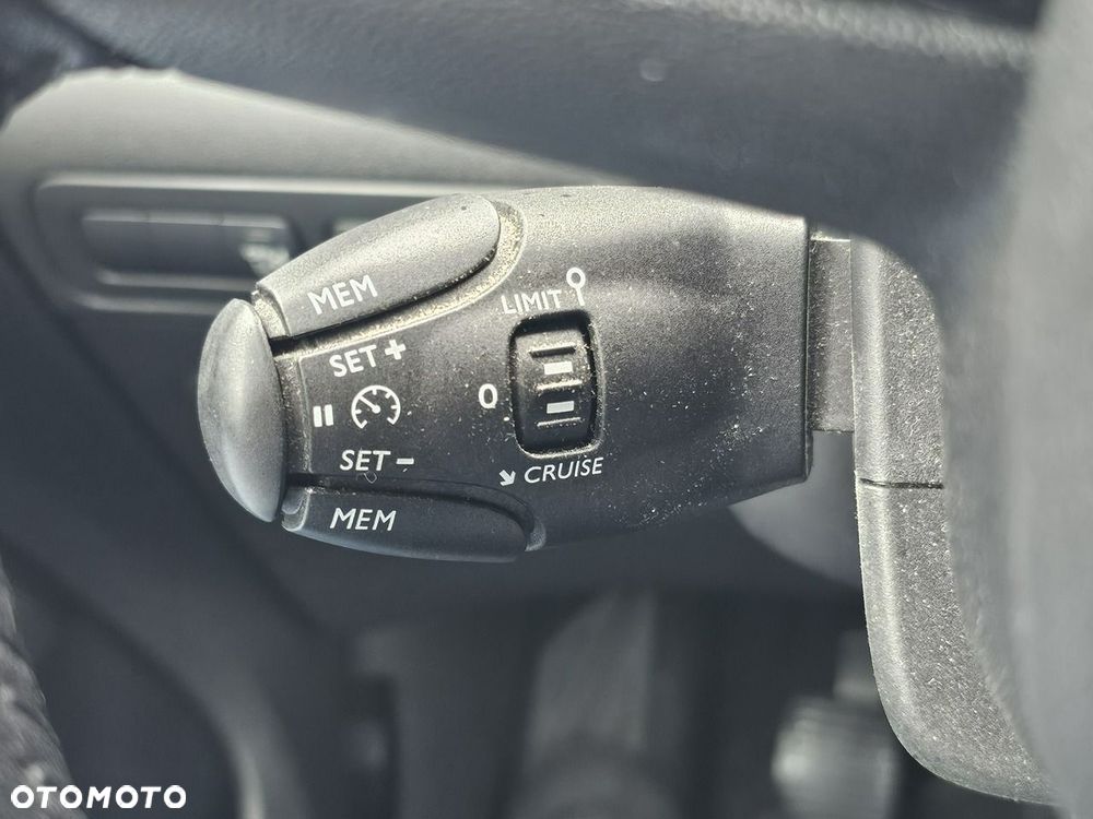 Citroën C3 Aircross PureTech 110 Stop & Start OPF PLUS - 26