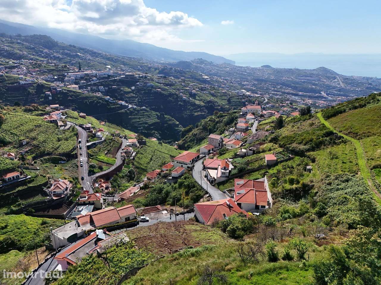.Venda Terreno de 1180m2, em Estreito Câmara de Lobos - Grande imagem: 4/12