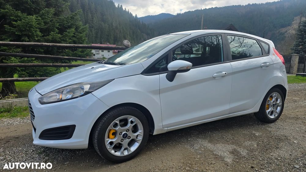 Ford Fiesta 1.5 TDCi DPF Titanium - 7