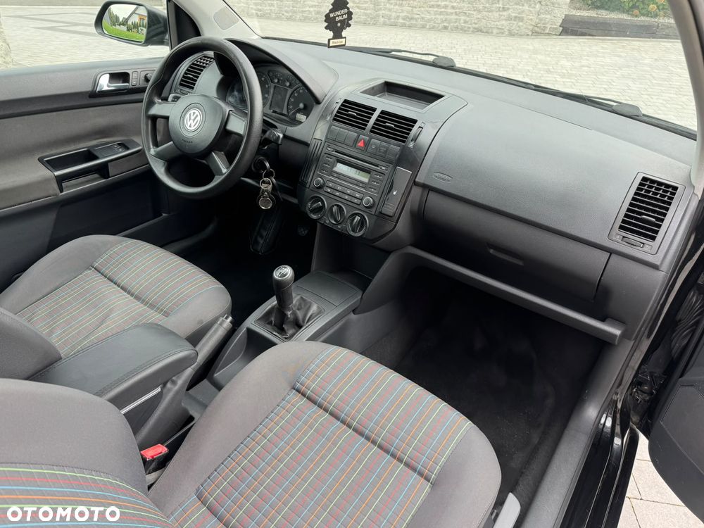 Volkswagen Polo - 7