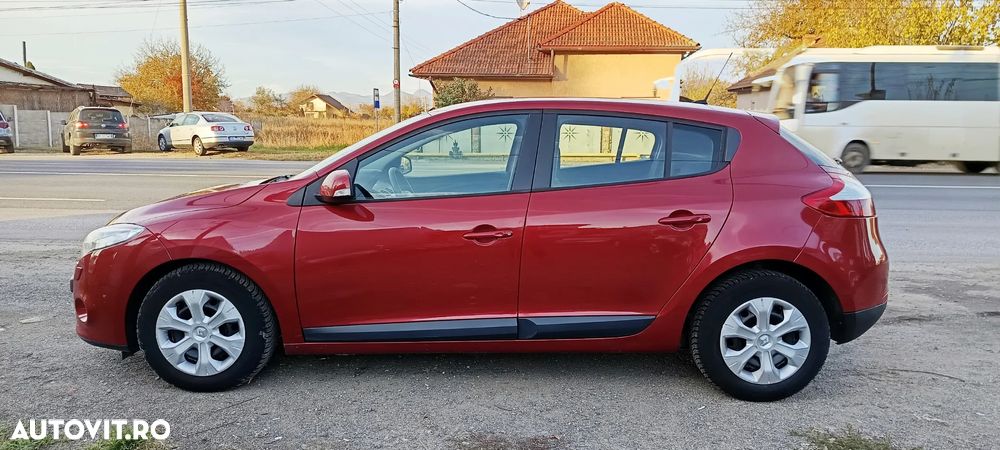 Renault Megane 1.6 16V 110 Expression - 10