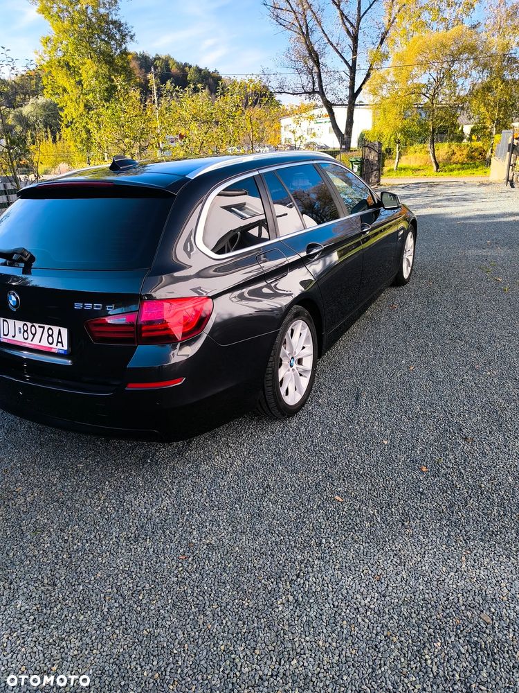 BMW Seria 5 530d xDrive - 3