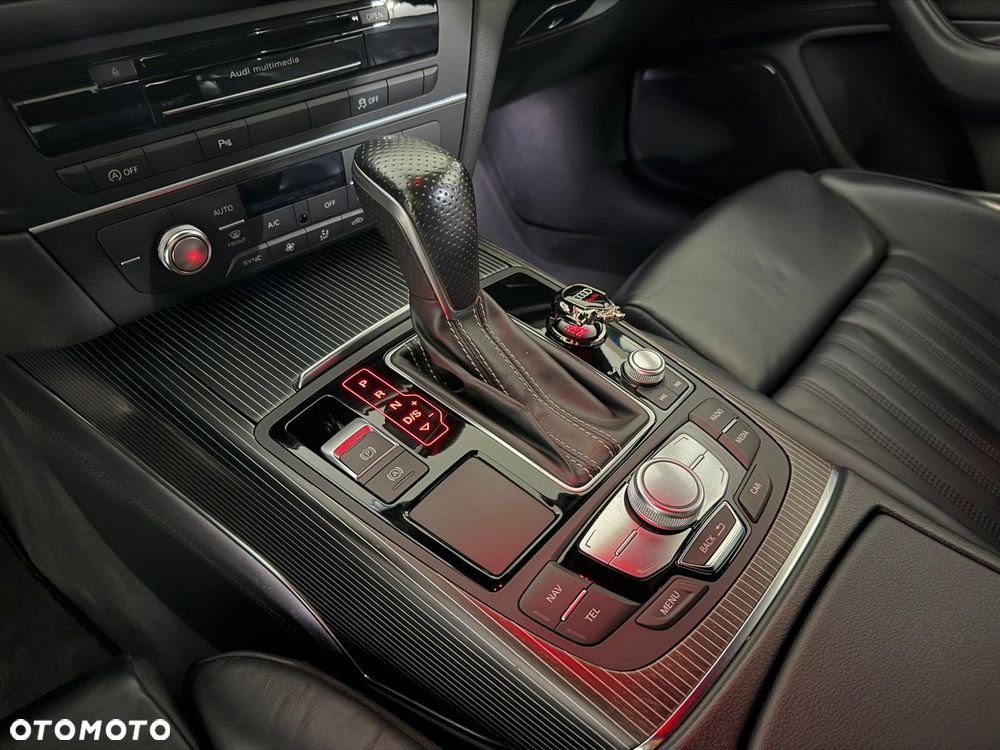 Audi A6 Avant - 31