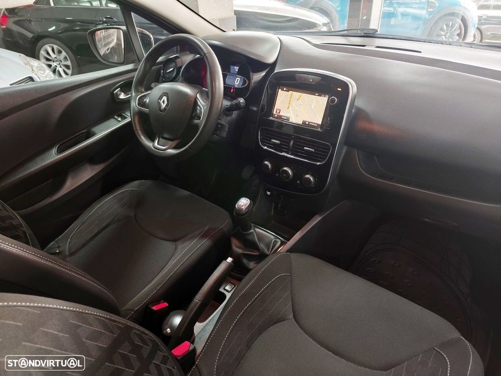 Renault Clio 0.9 TCe Limited Bi-Fuel - 15