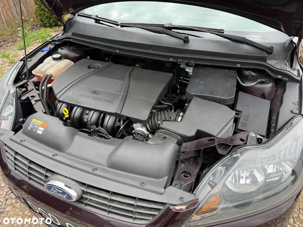Ford Focus 1.8 Style+ - 20