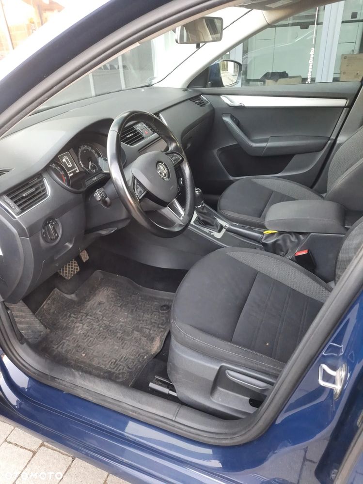 Skoda Octavia 2.0 TDI Ambition DSG EU6 - 10