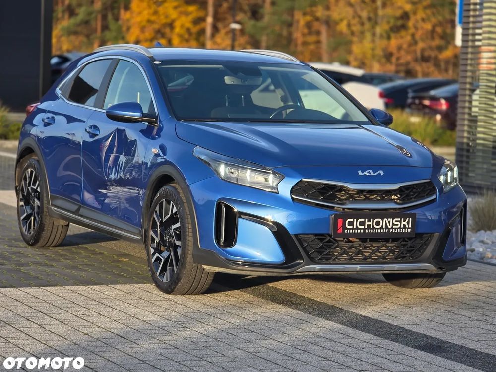 Kia XCeed 1.5 T-GDI L Business Line DCT - 4