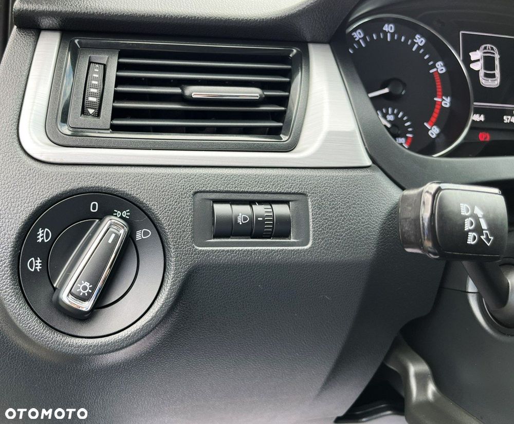 Skoda RAPID - 31