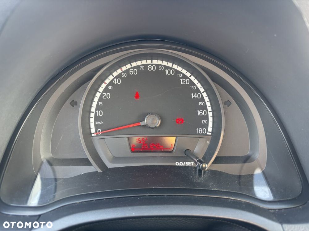 Volkswagen up! take - 5