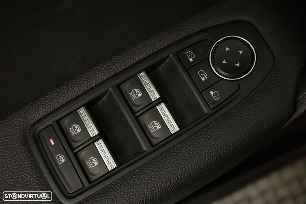 Renault Captur 1.0 TCe Techno Bi-Fuel - 21