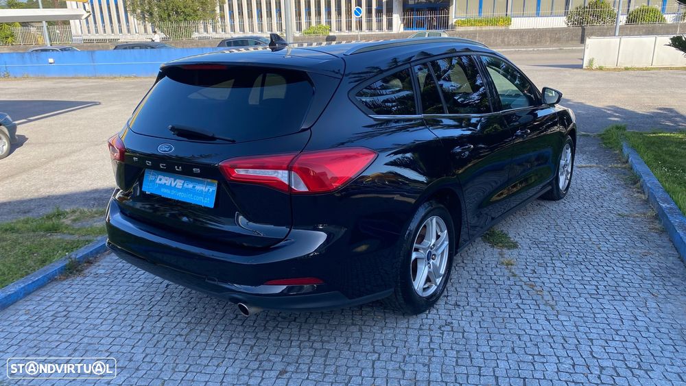 Ford Focus SW 1.5 TDCi EcoBlue Titanium - 5