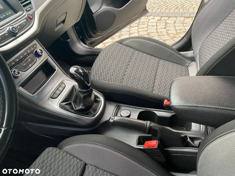 Opel Astra 1.2 Turbo Start/Stop Business Elegance - 32