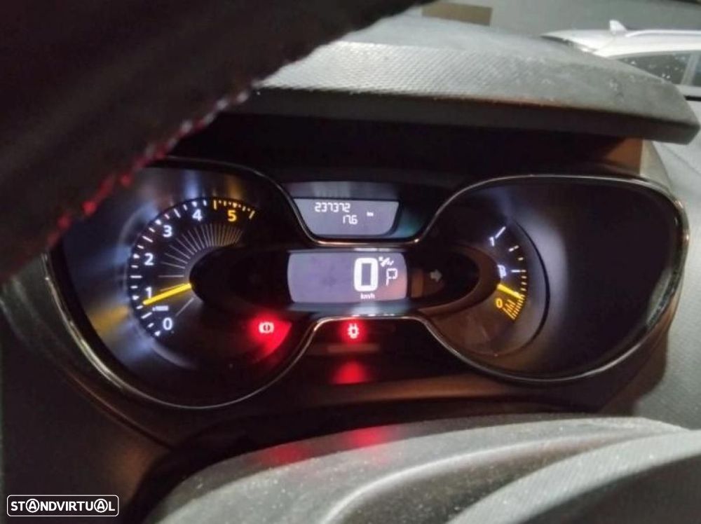 Renault Captur - 4