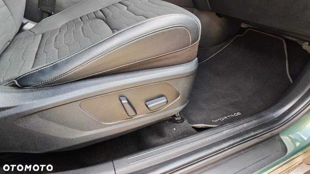 Kia Sportage 1.6 T-GDI AWD Eco-Dyn.+ (48V M-H) DCT GT-Line - 18