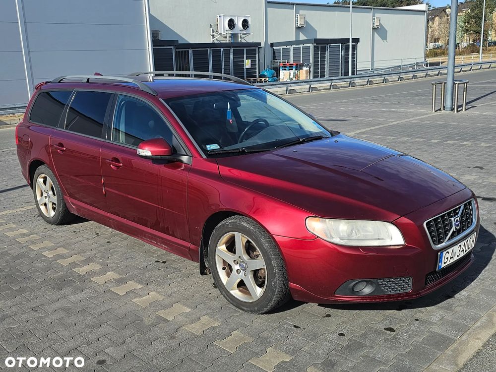 Volvo V70 2.0 Momentum - 3