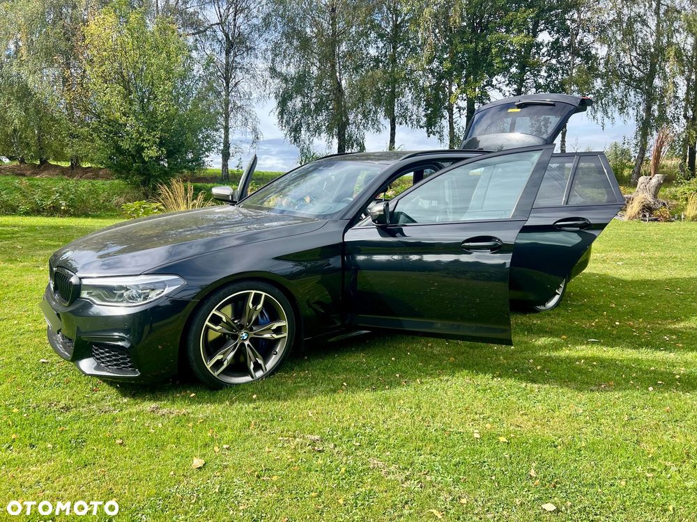 BMW Seria 5 M550d xDrive - 11