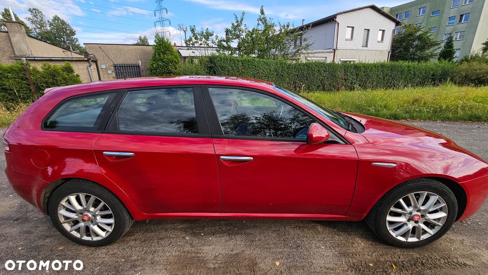 Alfa Romeo 159 1.9JTDM Q-Distinctive - 21