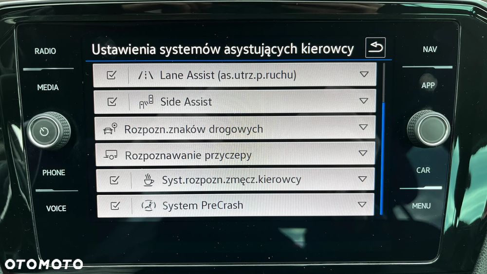 Volkswagen Passat Variant 1.5 TSI EVO Elegance DSG - 22