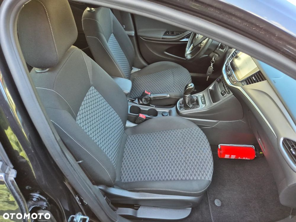 Opel Astra 1.4 Essentia - 30